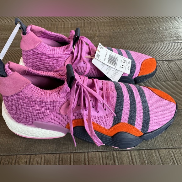 Adidas Trae Young 2 Men’s Sneaker Size 11/Women’s Size 12 (NWT) - Picture 6 of 8